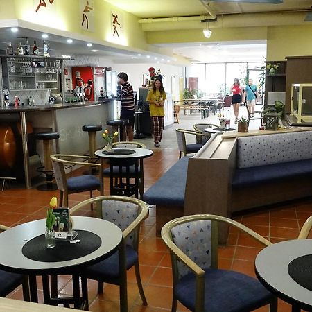 Camping Sportzentrum Zeltweg - A Silent Alternative מראה חיצוני תמונה