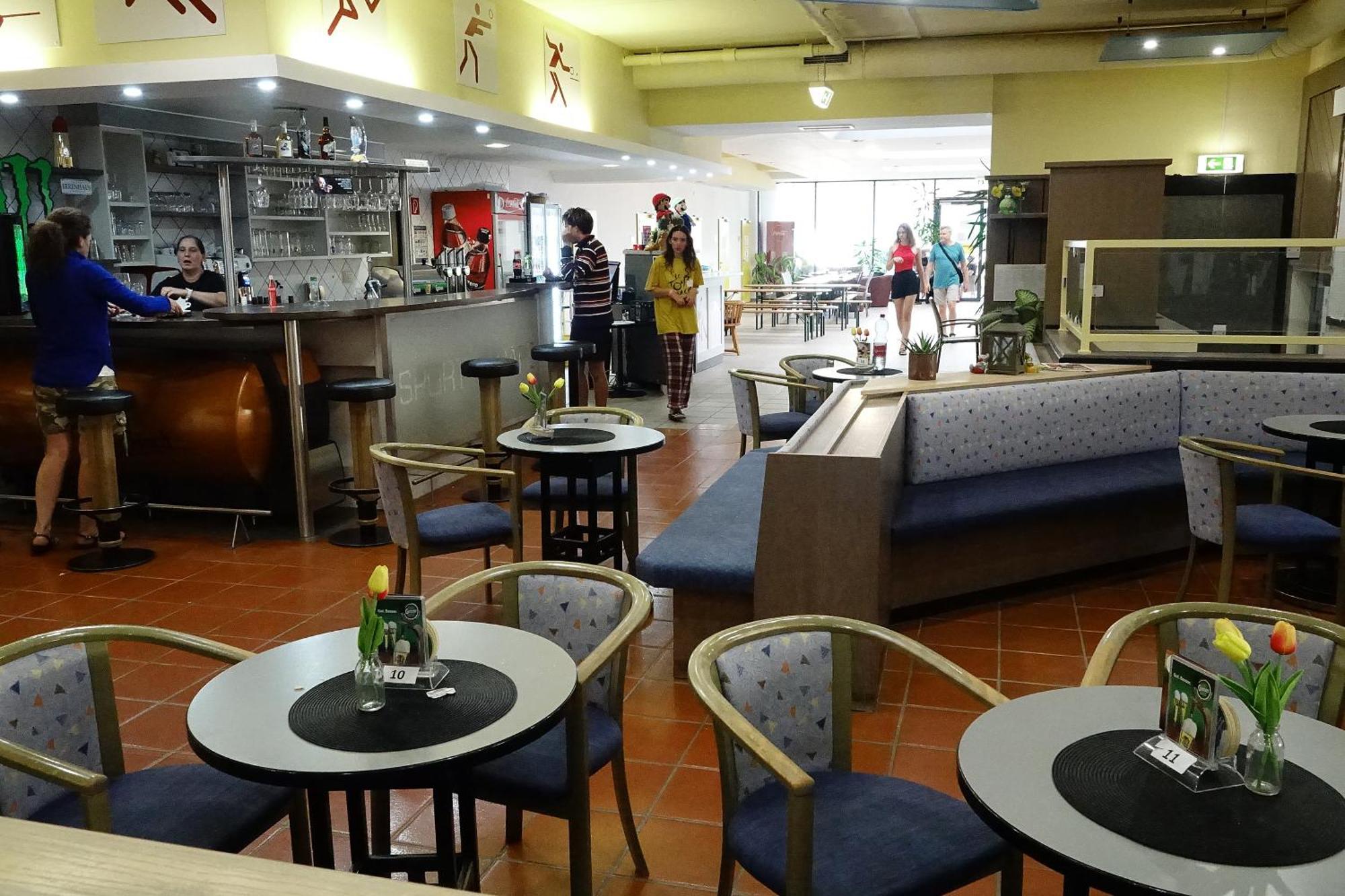 Camping Sportzentrum Zeltweg - A Silent Alternative מראה חיצוני תמונה