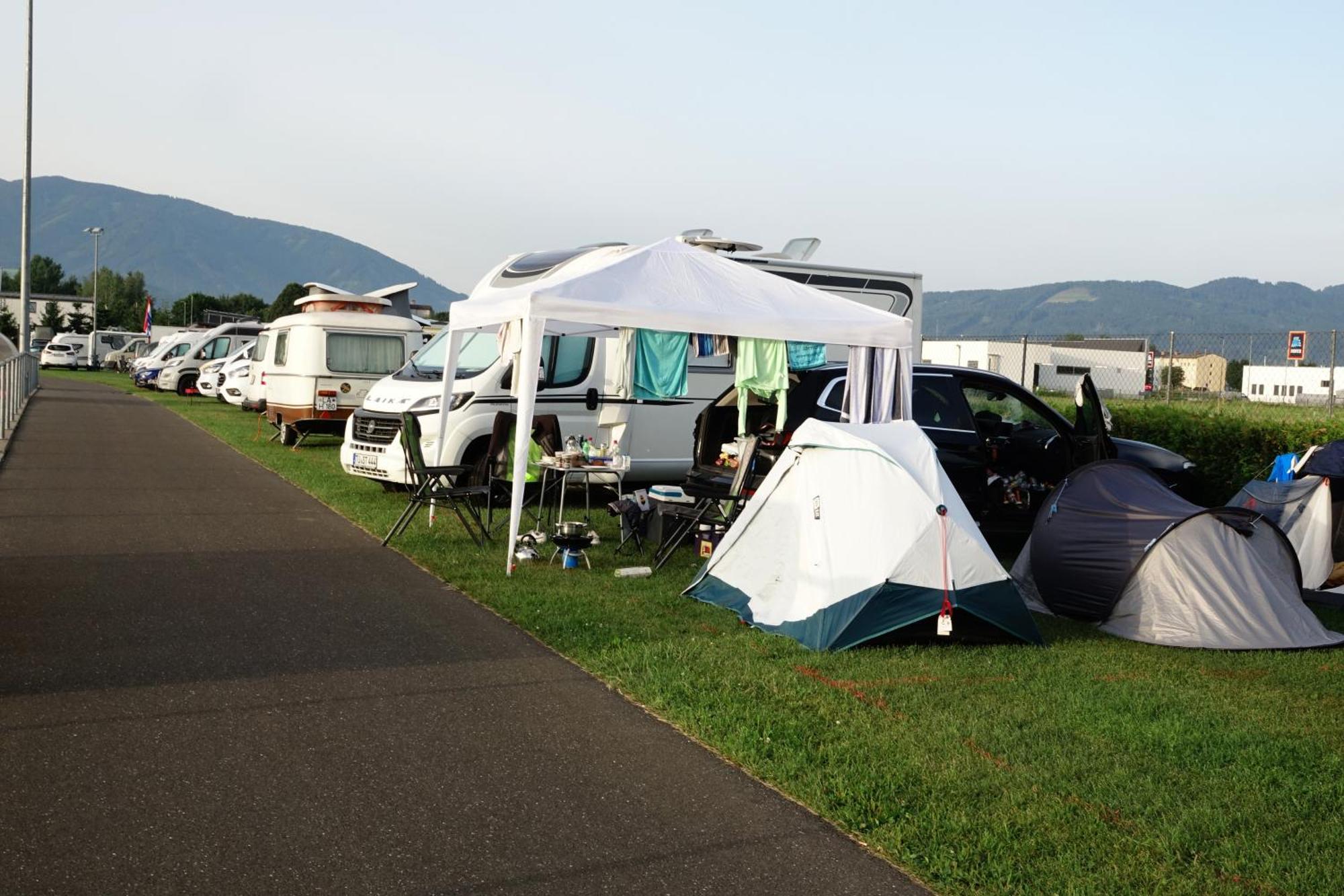 Camping Sportzentrum Zeltweg - A Silent Alternative מראה חיצוני תמונה