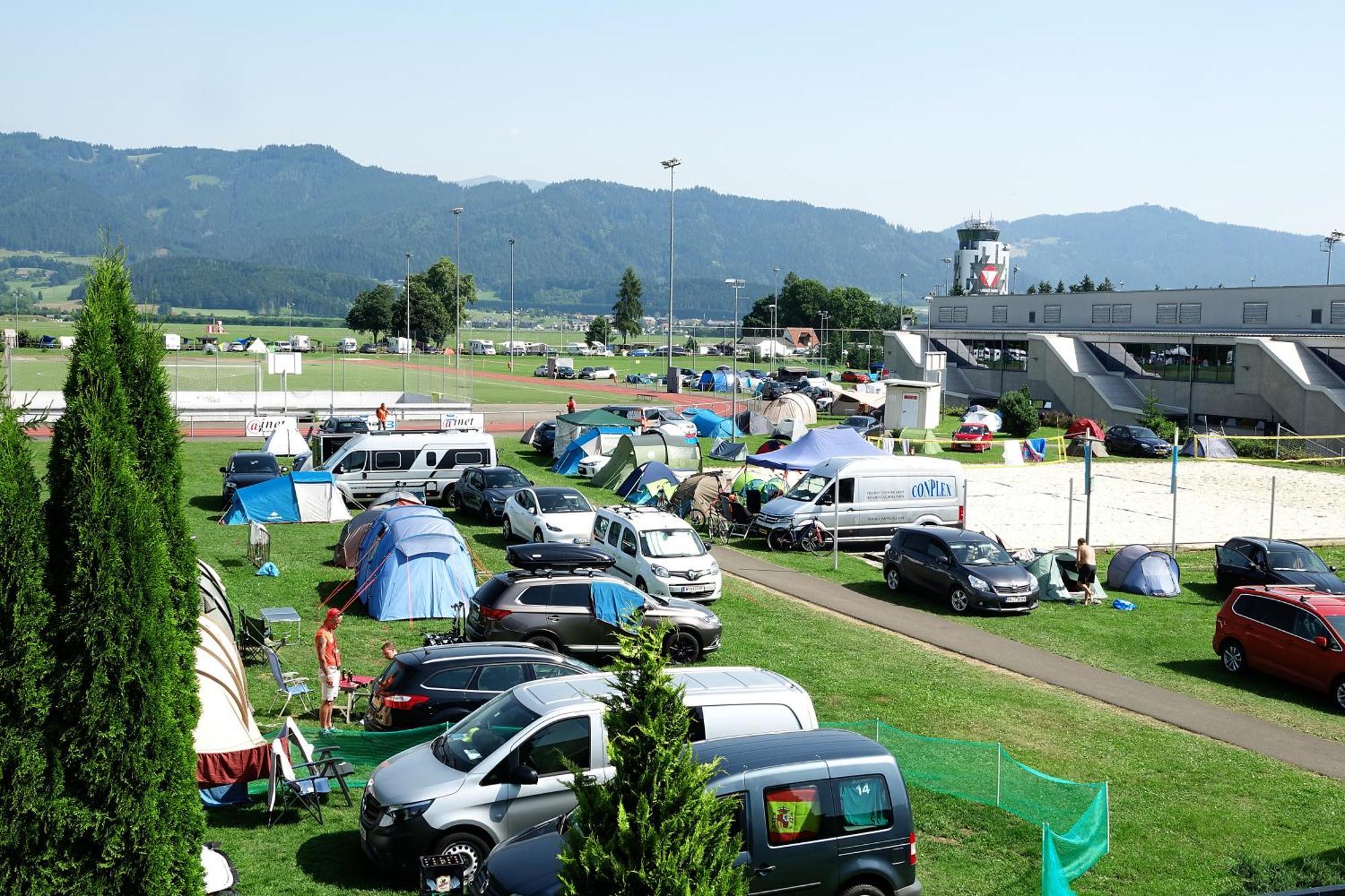 Camping Sportzentrum Zeltweg - A Silent Alternative מראה חיצוני תמונה